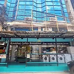 Me U Hostel